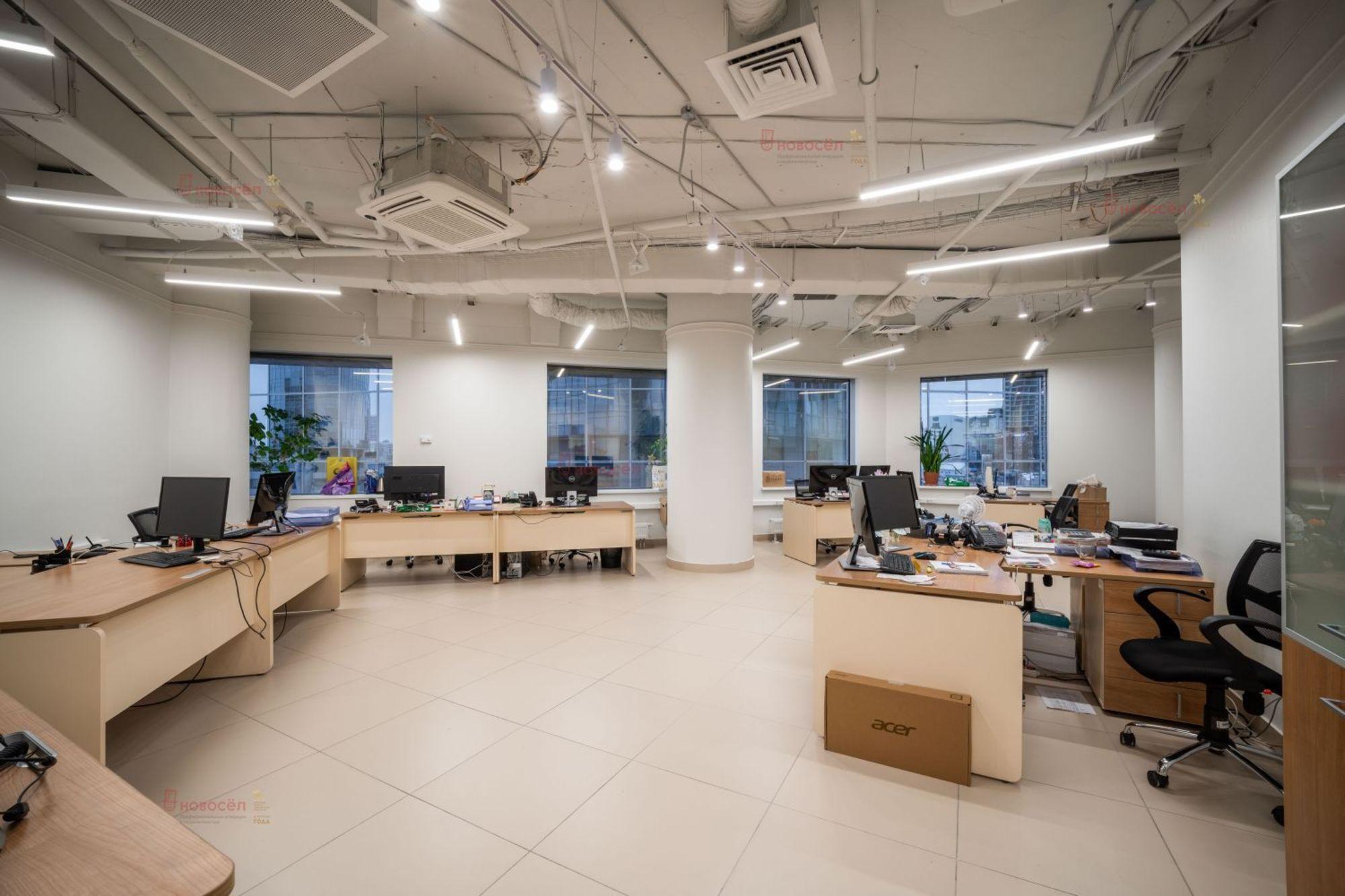 Сдать офис, помещение под офис за 406 980 рублей на Бориса Ельцина 3/2