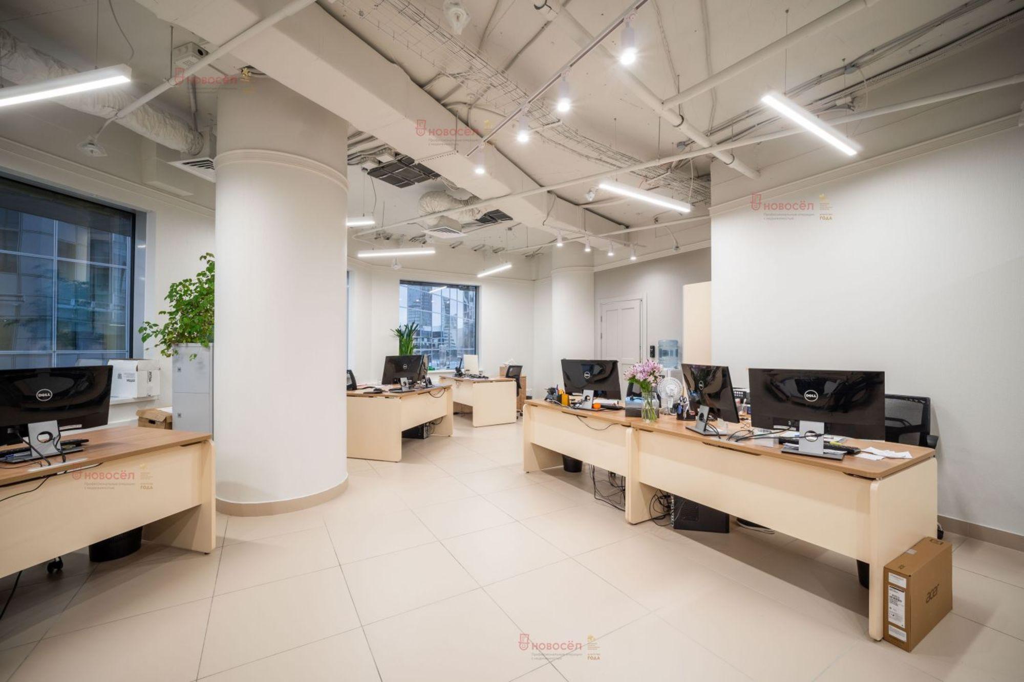 Сдать офис, помещение под офис за 406 980 рублей на Бориса Ельцина 3/2