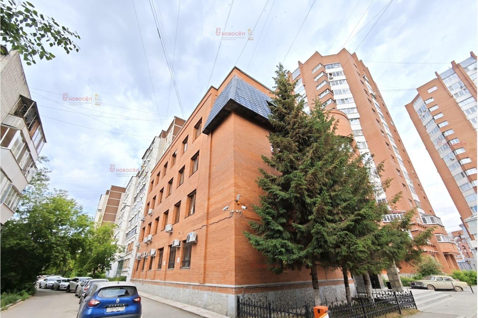 Сдать офис, помещение под офис за 22 100 рублей на Куйбышева 82А