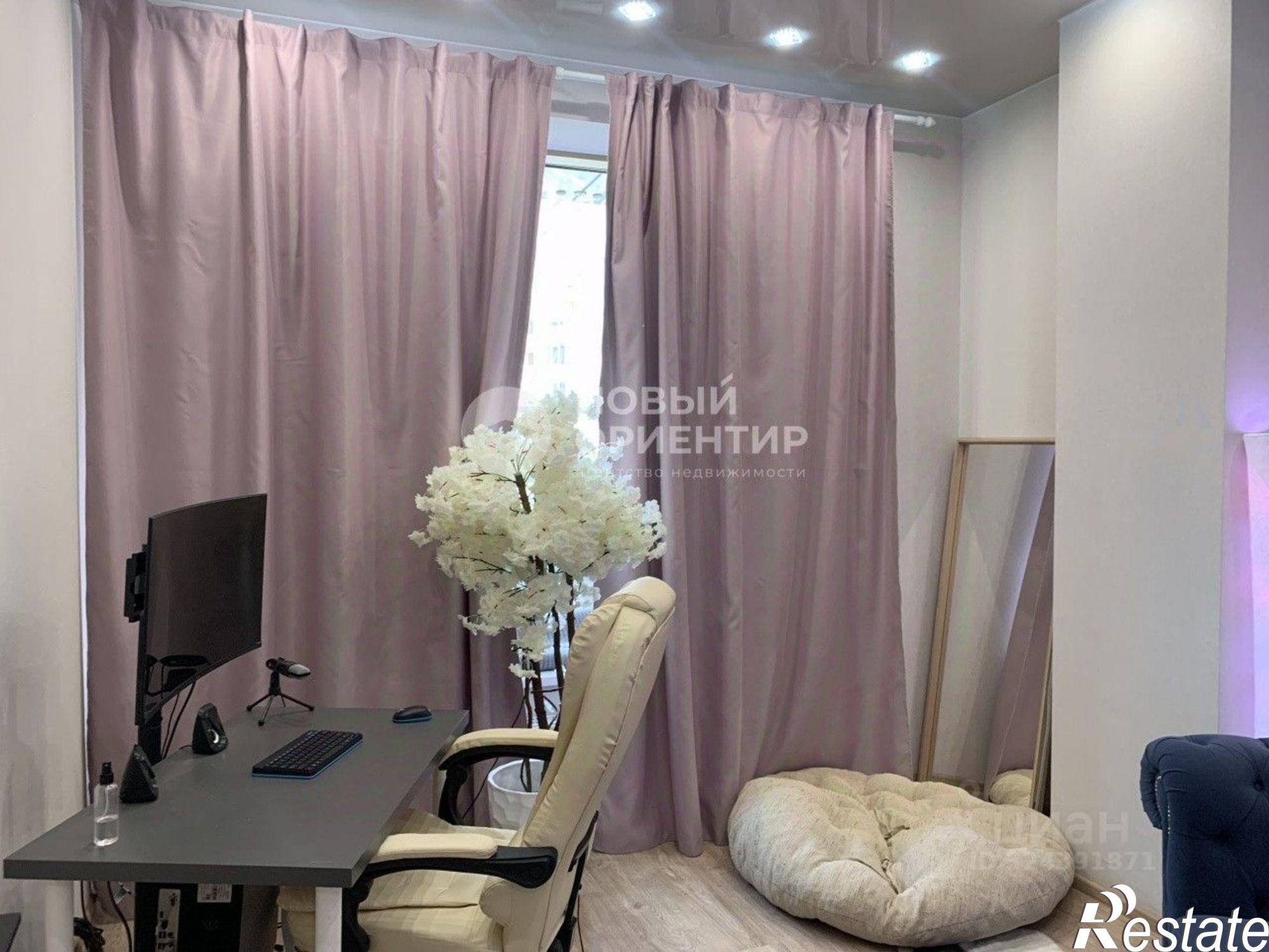 Сдать офис, помещение под офис за 175 002 рублей на улица Радищева, 41