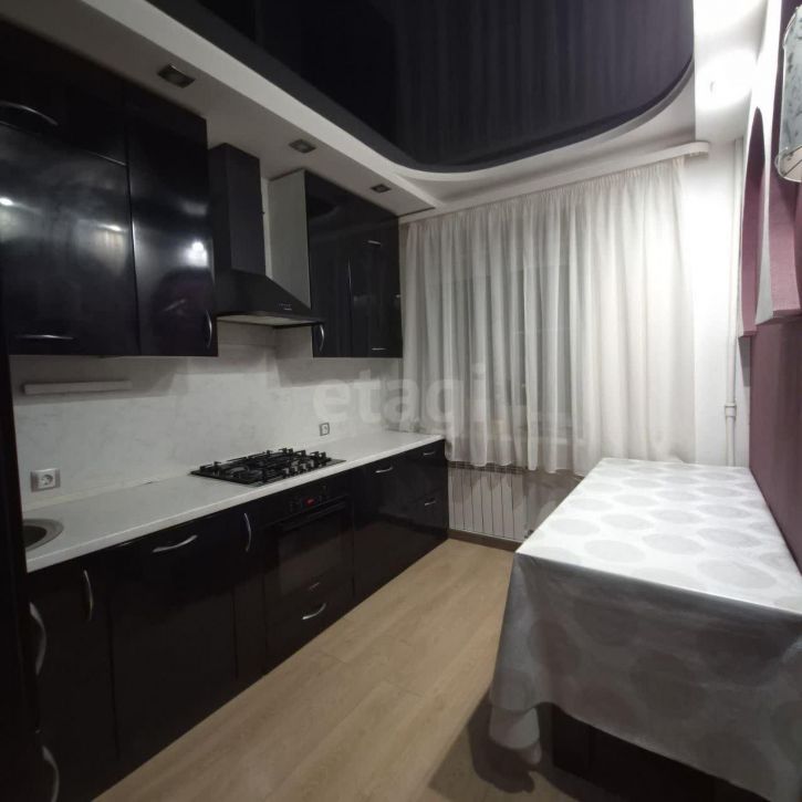 3-комн квартира улица Мира