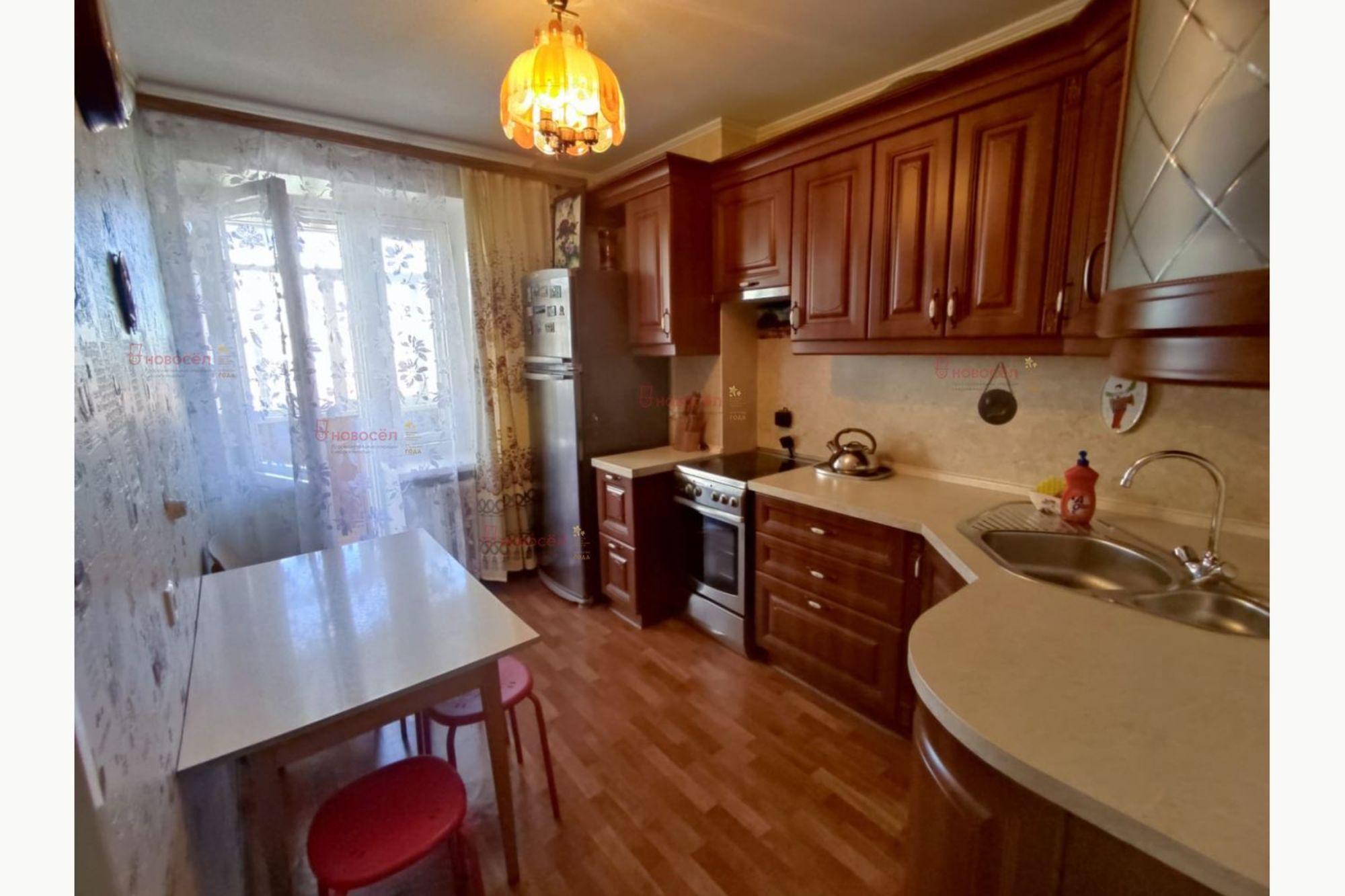 Сдать квартиру за 35 000 рублей на Энгельса 11