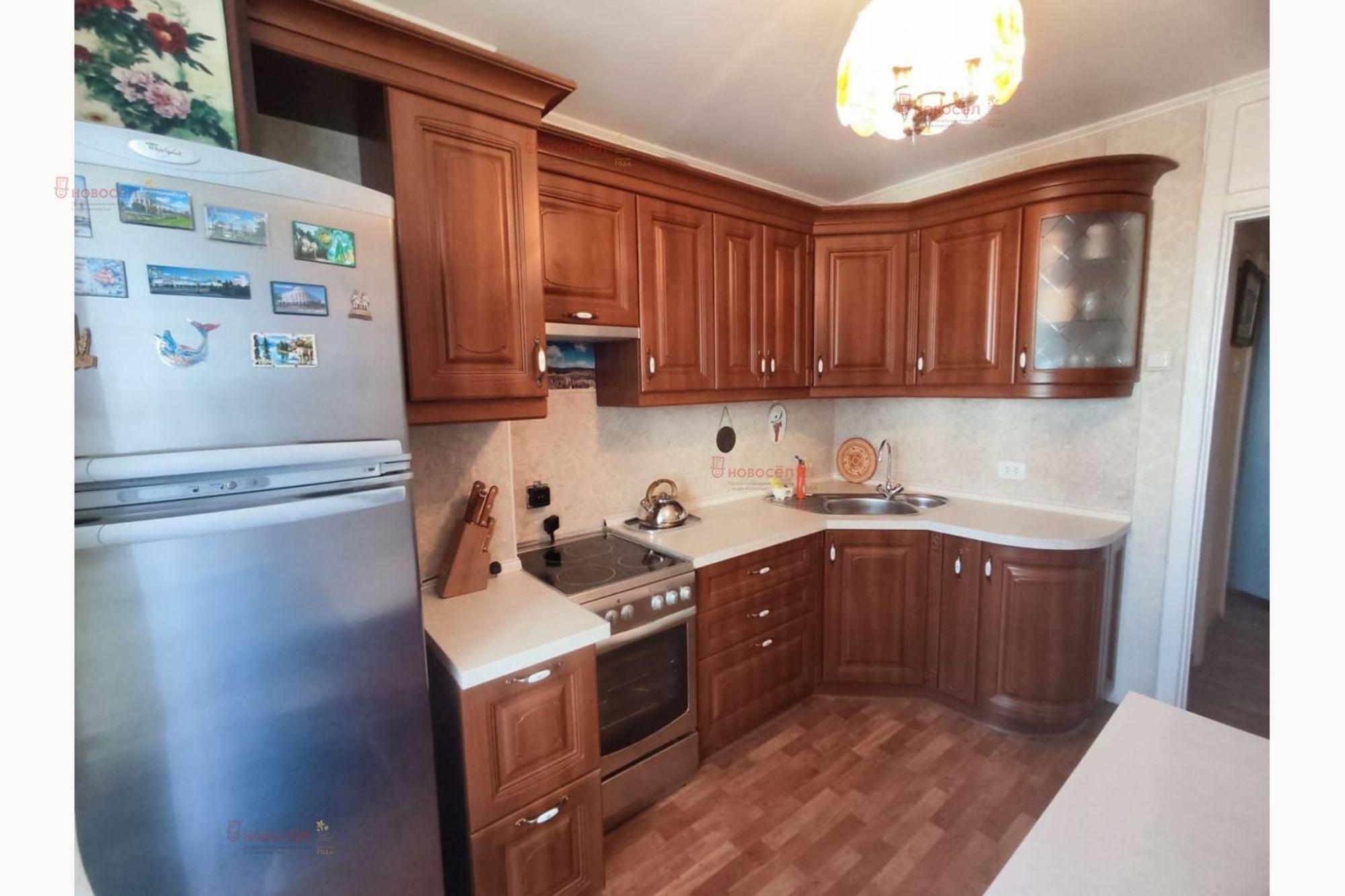 Сдать квартиру за 35 000 рублей на Энгельса 11