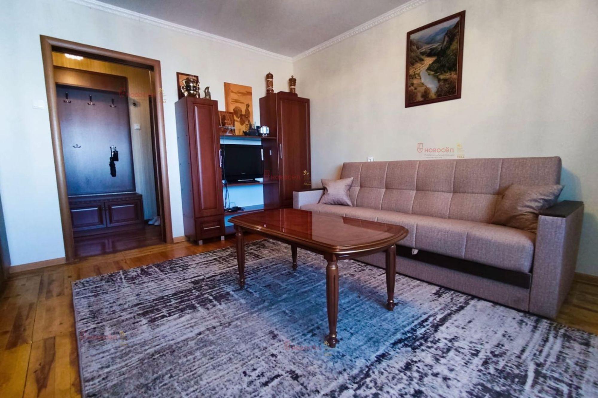 Сдать квартиру за 35 000 рублей на Энгельса 11