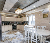 коттедж 224 кв м 12-я Баритовая 6