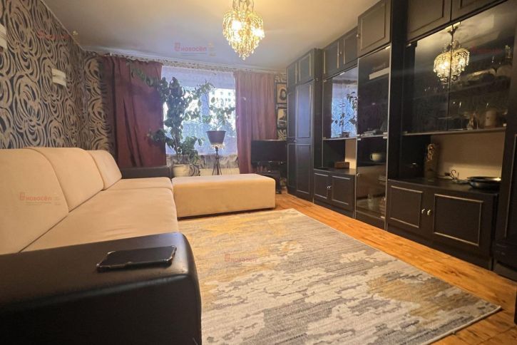 4-комн квартира Надеждинская 20