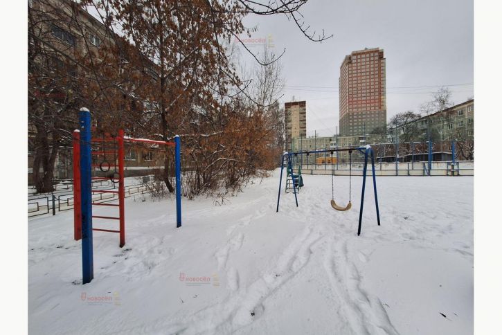 1-комн квартира Космонавтов 92