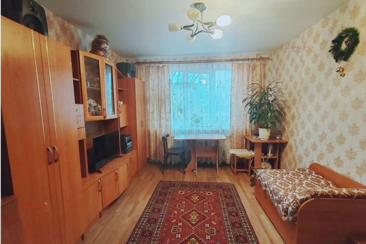 1-комн квартира Парниковая 5