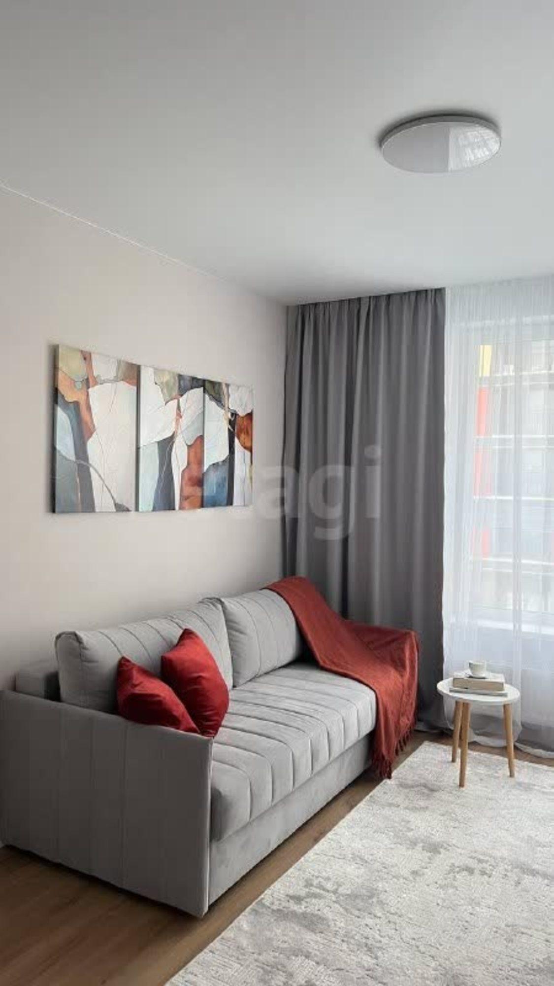 Продажа студии улица Пехотинцев