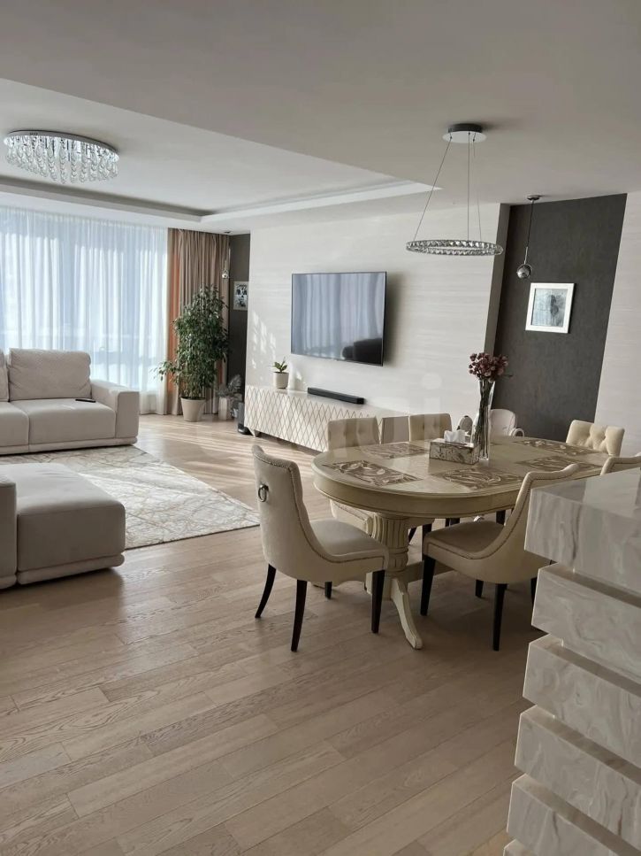 4-комн квартира улица Шейнкмана