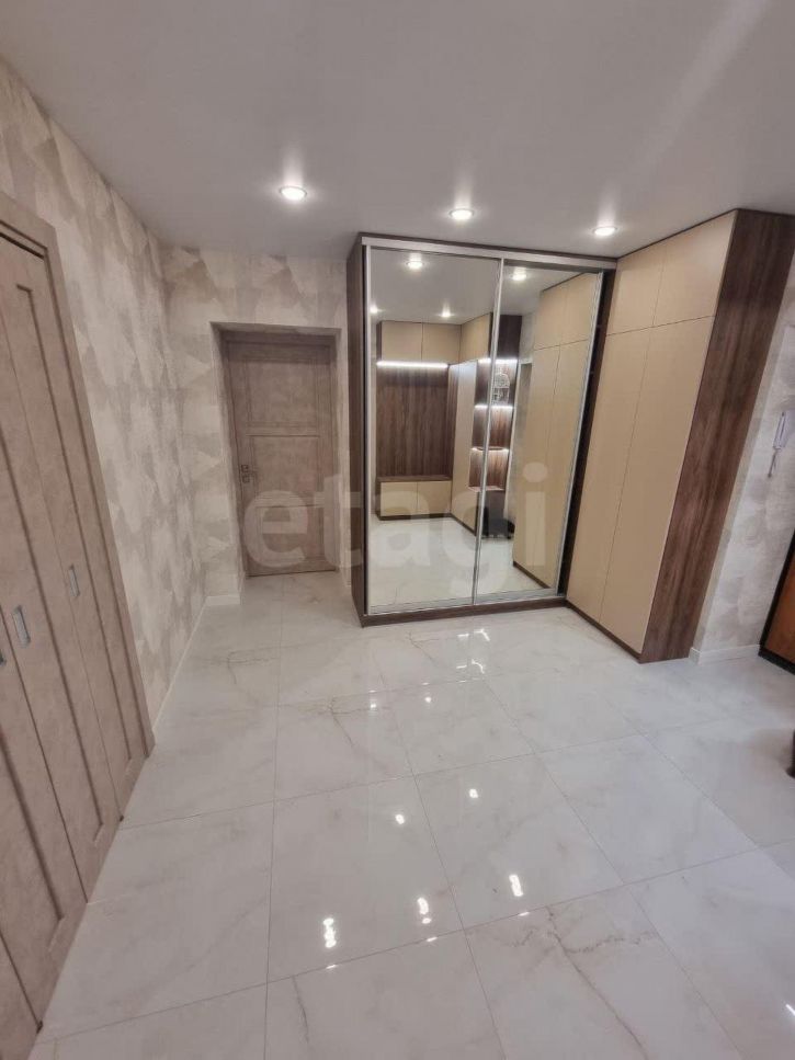 2-комн квартира улица Луначарского