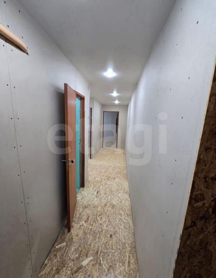 2-комн квартира улица 40-летия Комсомола