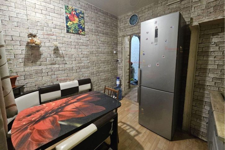 2-комн квартира Папанина 8