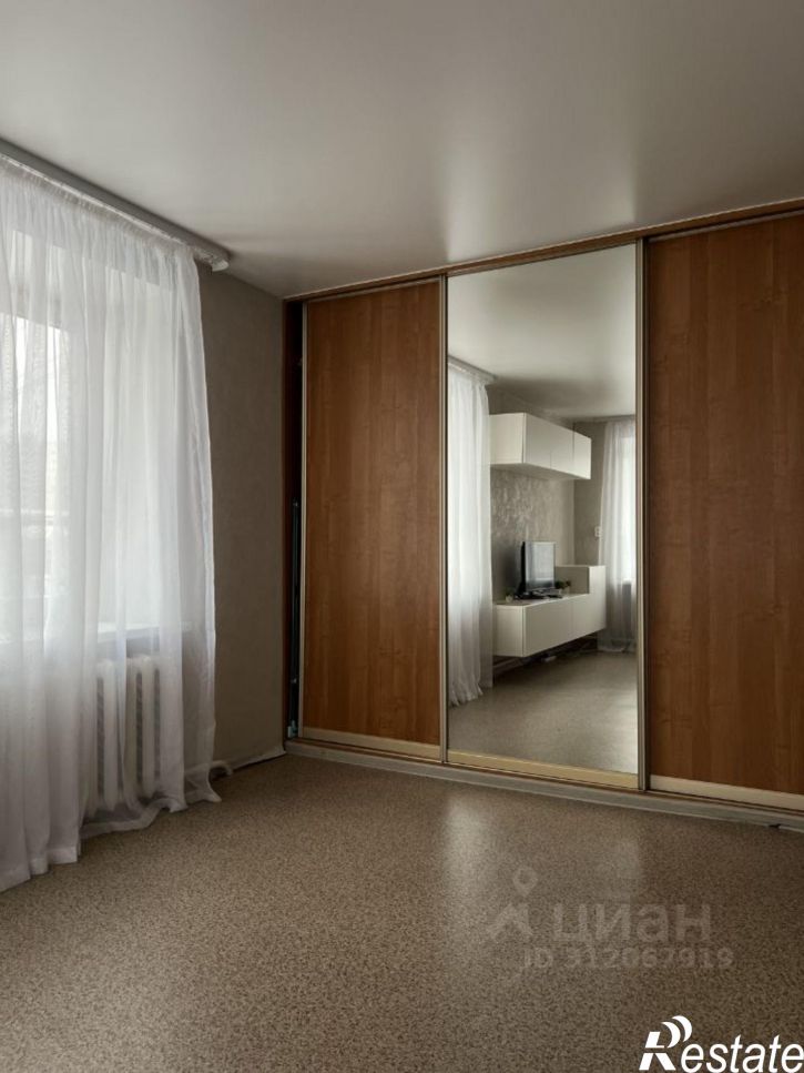 1-комн квартира улица Индустрии, 52А,  д. 52А