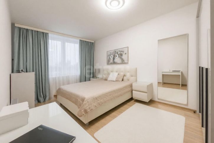 2-комн квартира Ирбитская улица