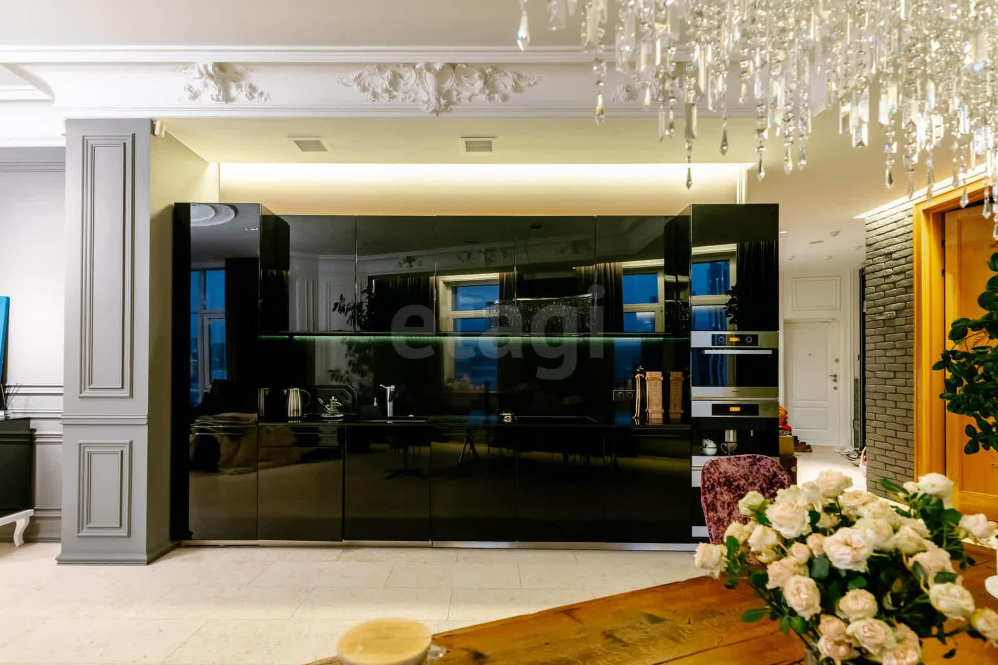 Продажа 3-комн квартиры улица Николая Никонова