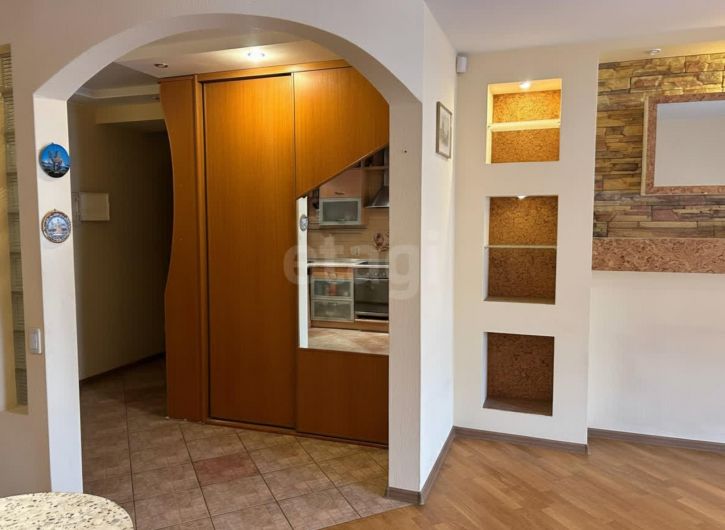 2-комн квартира улица Луначарского