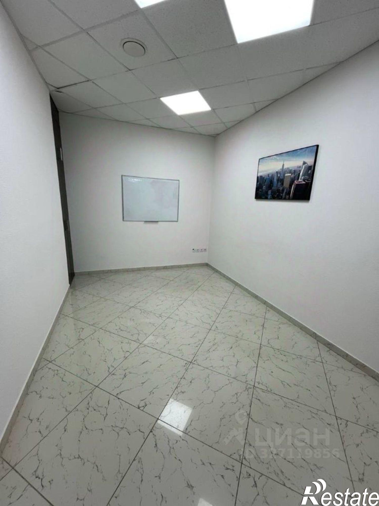 Купить офис, помещение под офис за 12 812 700 рублей на ул Шевченко, 18