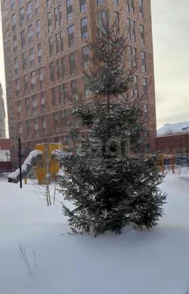 4-комн квартира в новом доме проспект Ленина