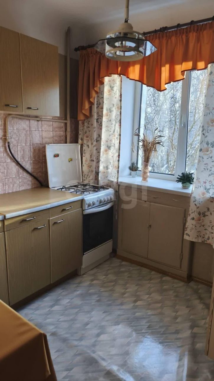 2-комн квартира Братская улица