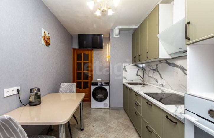 2-комн квартира Асбестовский переулок