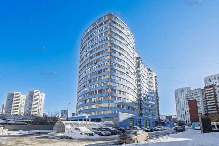 Гараж/парковка Сулимова 4