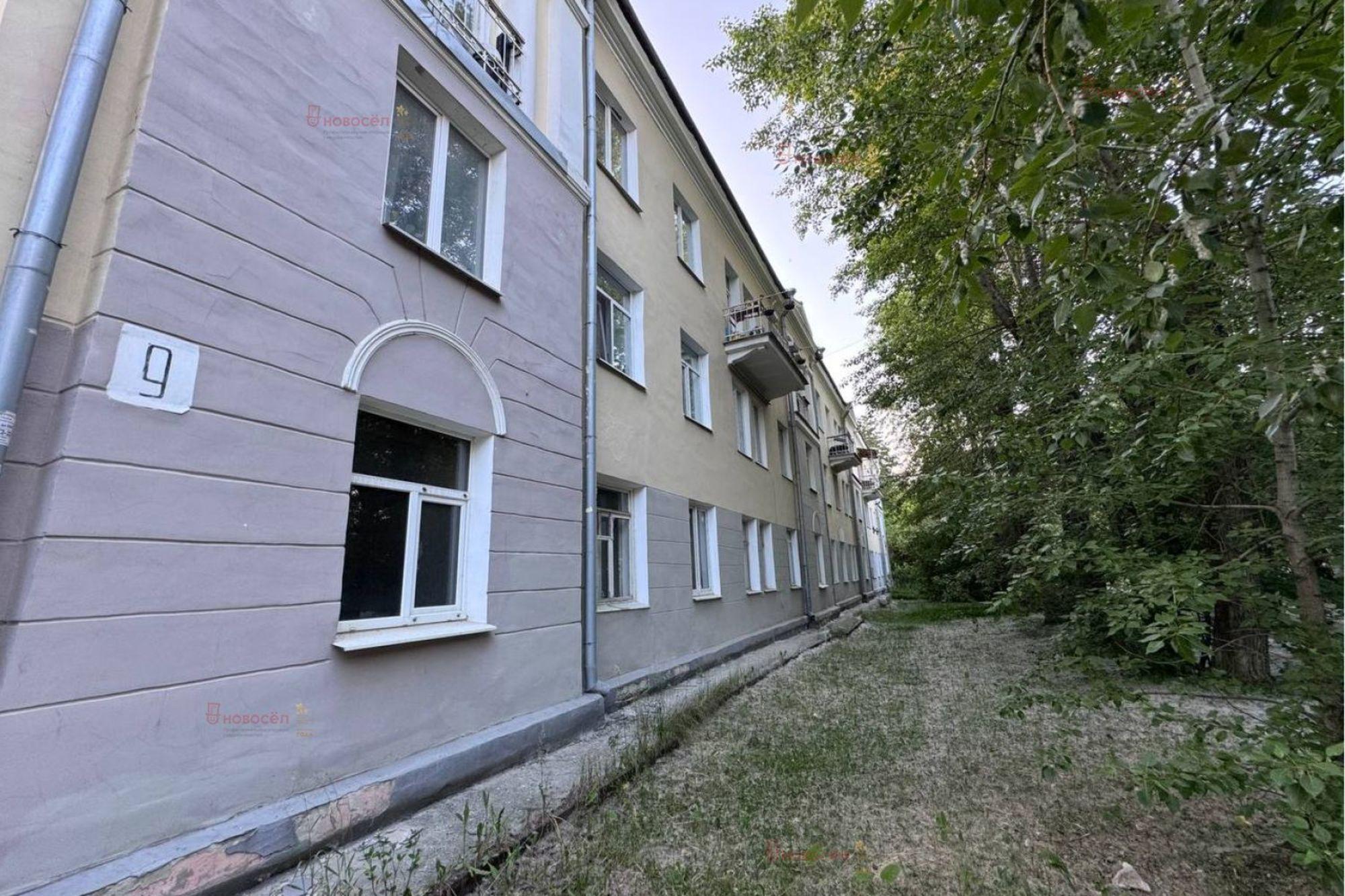 Купить комнату за 850 000 рублей на Испытателей 9
