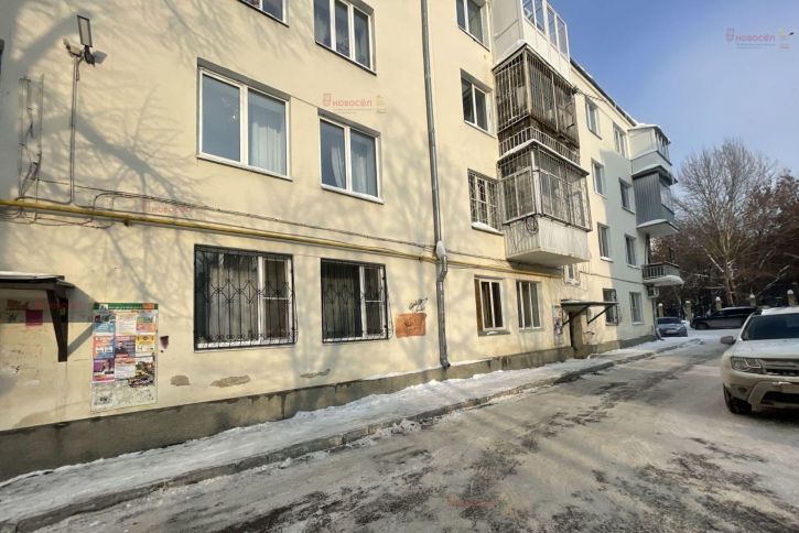 Комната Кировградская 1