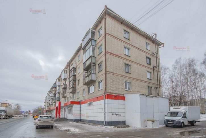 2-комн квартира Расточная 45