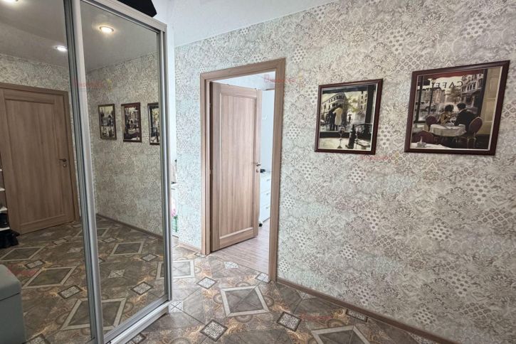 1-комн квартира Краснолесья 10