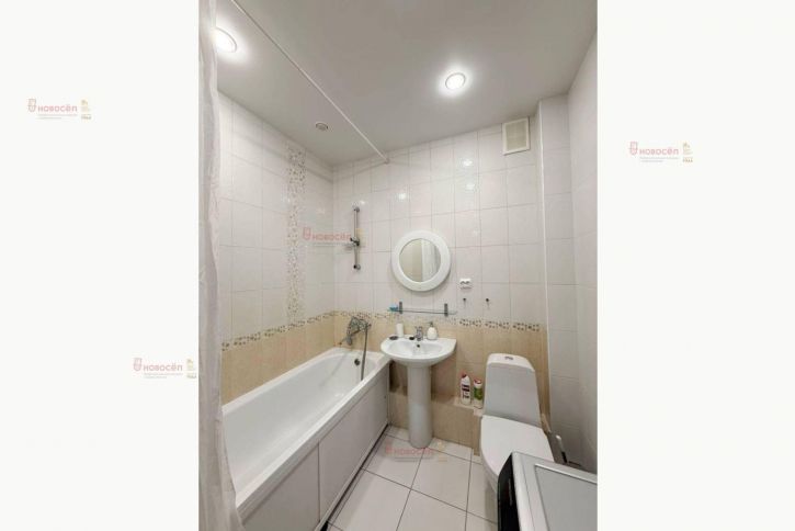 1-комн квартира Крауля 44