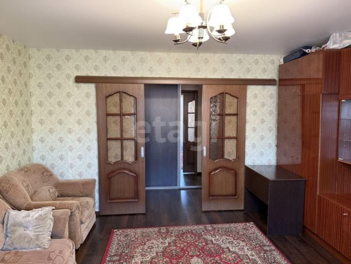 2-комн квартира Ангарская улица