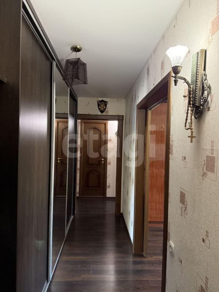 2-комн квартира Ангарская улица