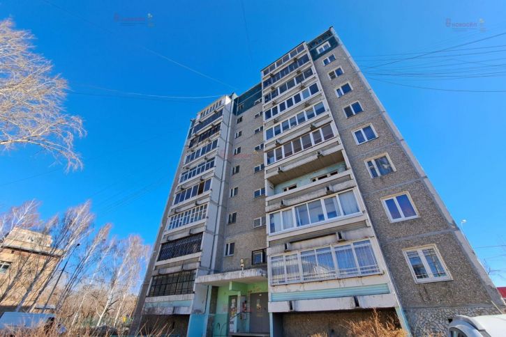 3-комн квартира Селькоровская 64/а