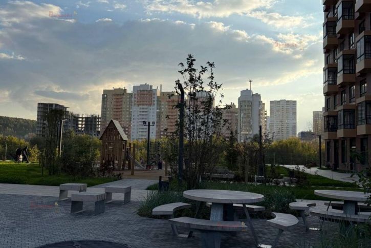 1-комн квартира Гаршина 3
