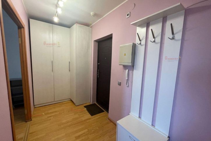 1-комн квартира Краснолесья 123