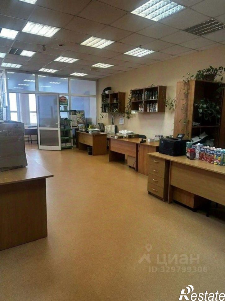 Отдельное здание улица Крестинского, 46А,  д. 46А