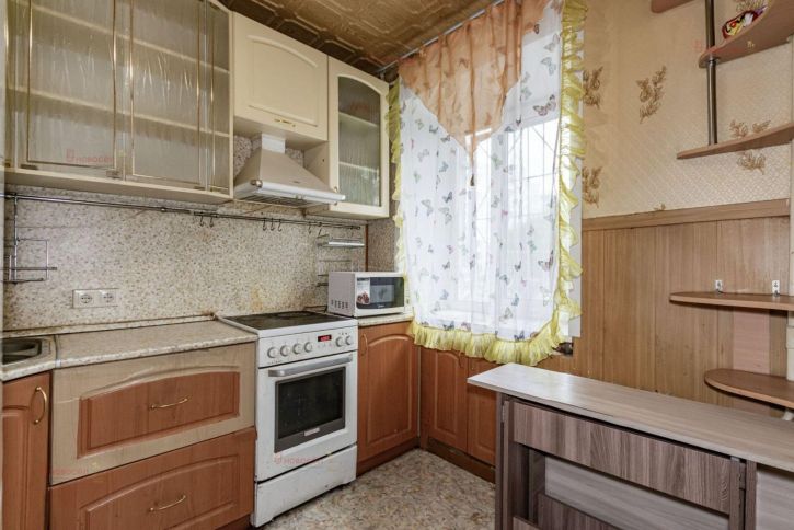 1-комн квартира Уральских рабочих 41