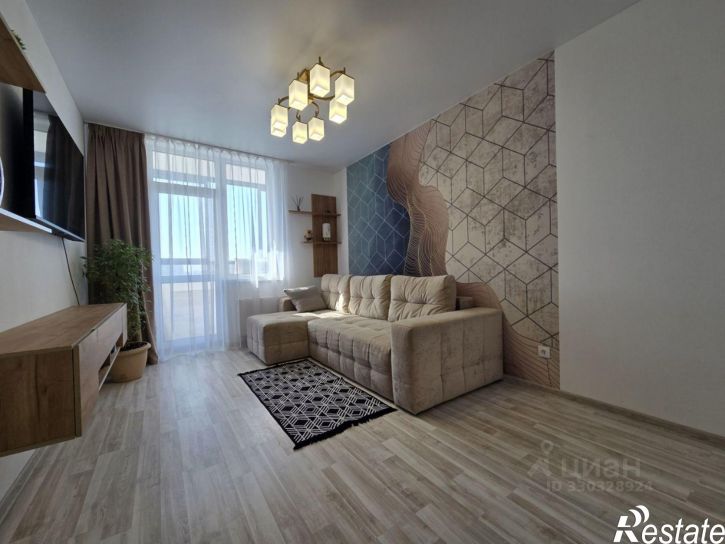 3-комн квартира Хрустальногорская улица, 93,  д. 93