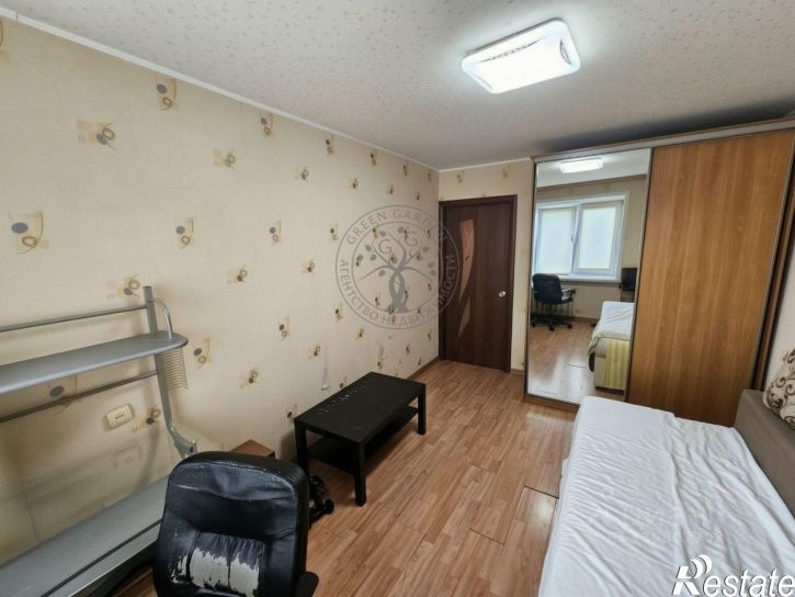 3-комн квартира ул Колмогорова, 54а,  д. 54а