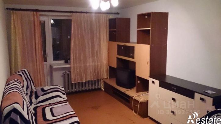1-комн квартира Белоярская улица, 27,  д. 27