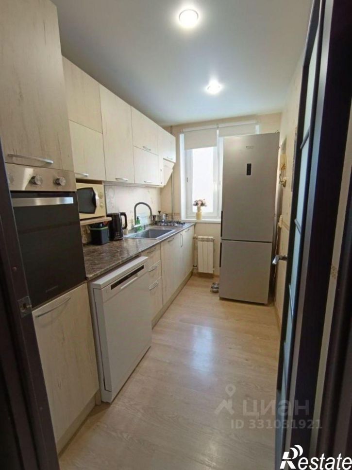 2-комн квартира улица Восстания, 110,  д. 110