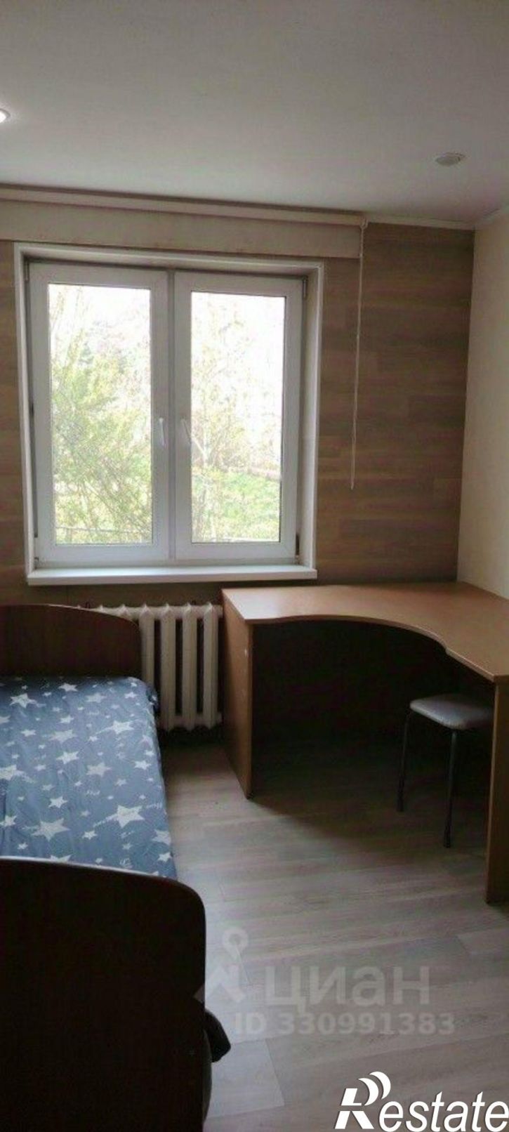 4-комн квартира ул Симферопольская, 34,  д. 34