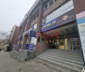 офис 294 кв м, этаж -1/2 улица Большакова, 97