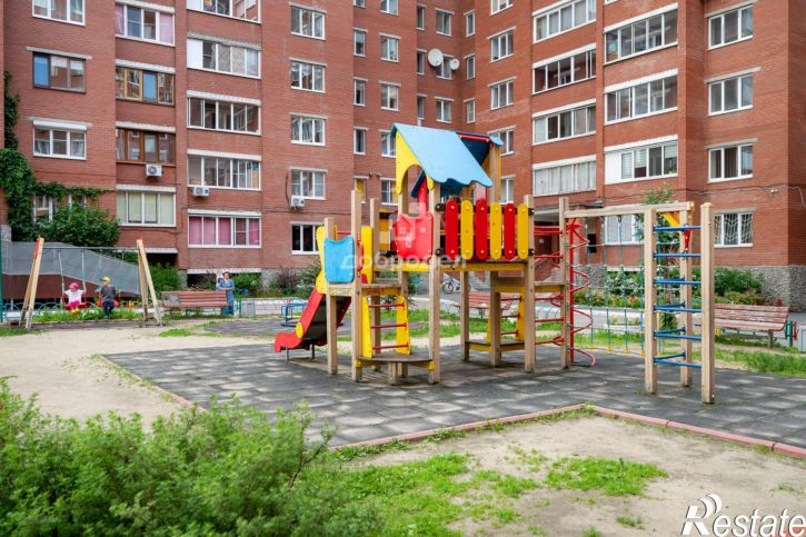 3-комн квартира ул. Бисертская,29