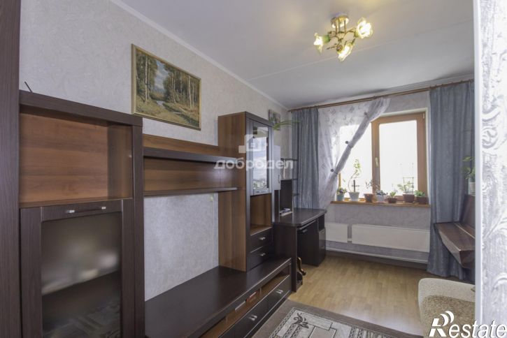 3-комн квартира ул. Металлургов,4а