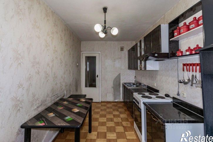 3-комн квартира улица Луначарского, 57,  д. 57