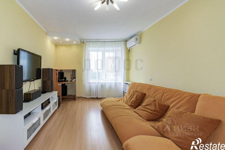 2-комн квартира Уральская улица, 80,  д. 80