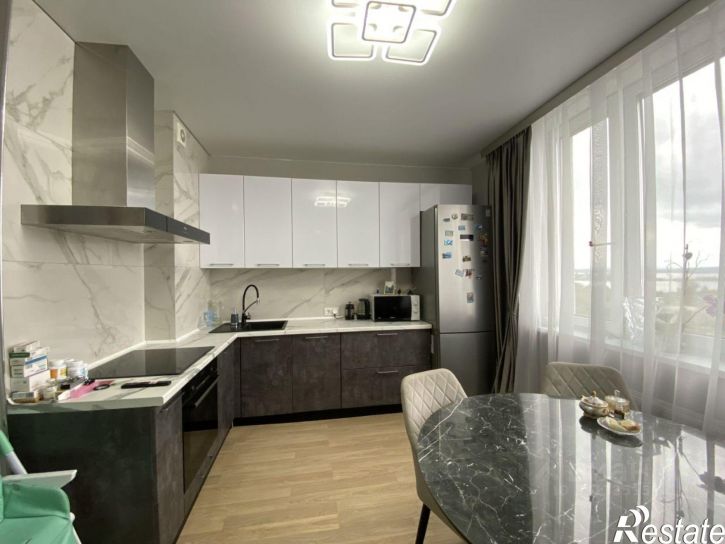 3-комн квартира ул Крауля, 170,  д. 170