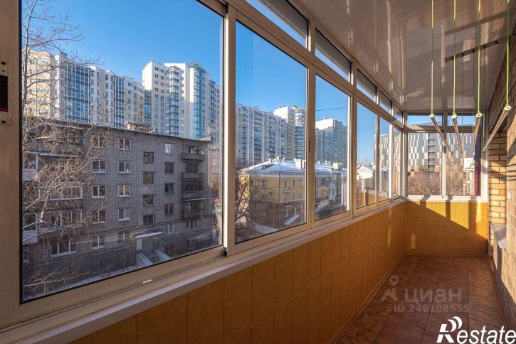 2-комн квартира ул Бажова, 53,  д. 53